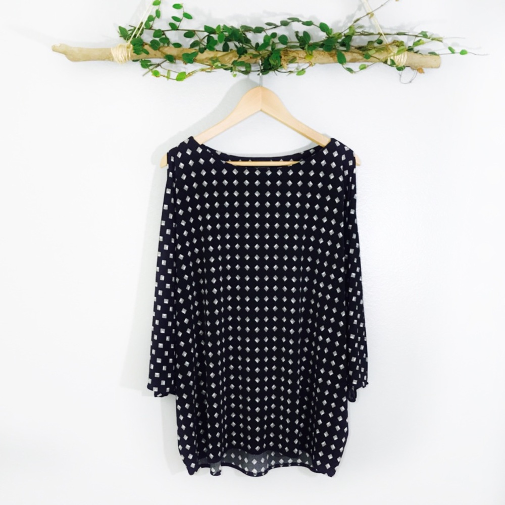 Worthington Black cold shoulder top
